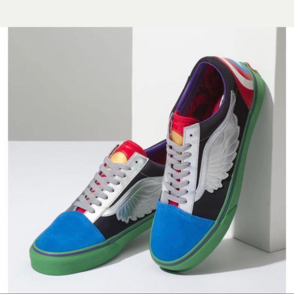 Vans X Marvel Old Skool school SOLD OUT sz 12